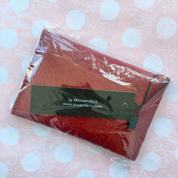 Meg CC Holder Crossbody Ruby Red - Picture 3 of 6